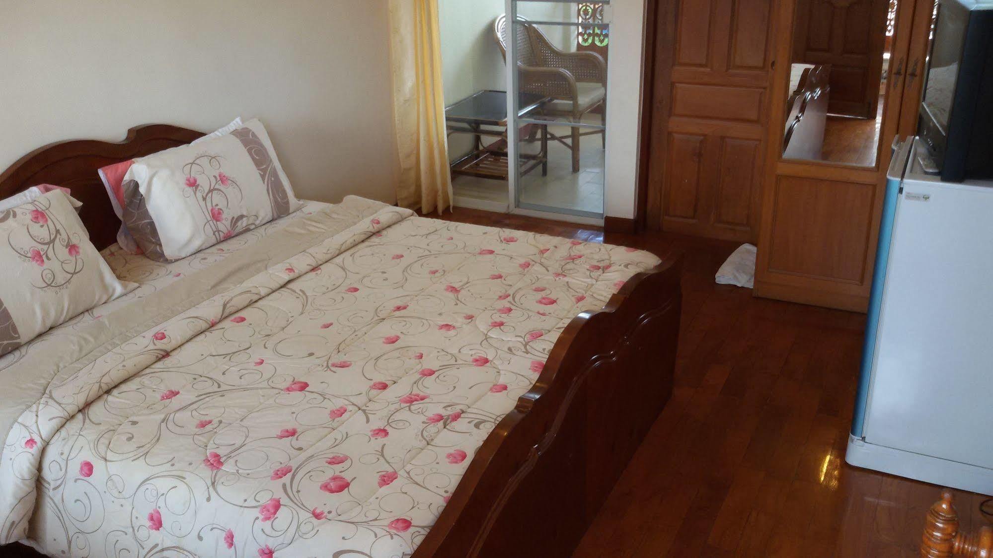 Your House 3 Guest House Chiang Mai Luaran gambar