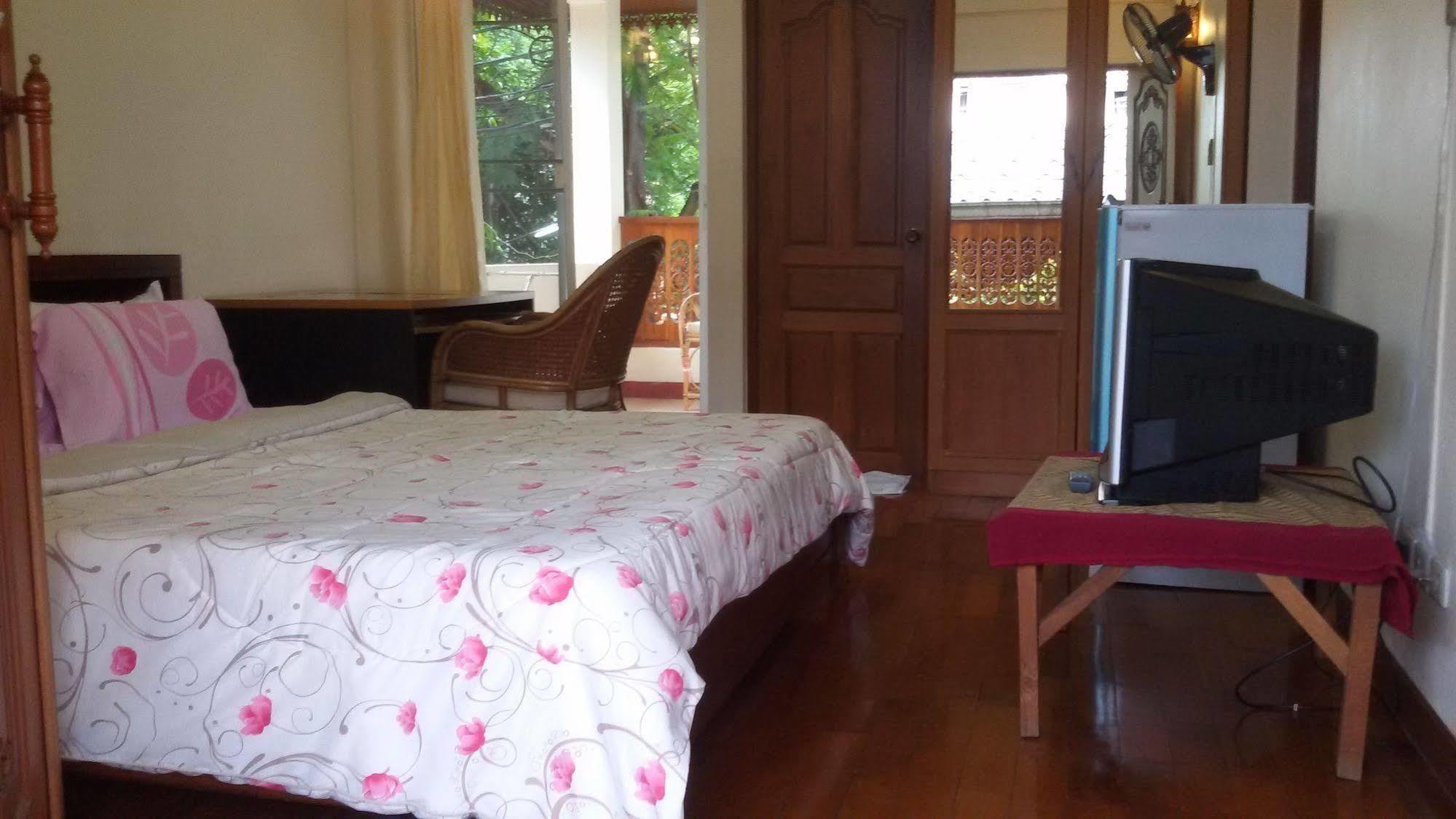 Your House 3 Guest House Chiang Mai Luaran gambar
